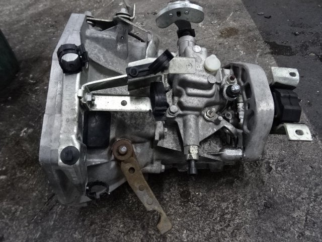 VERSNELLINGSBAK SCHAKEL Fiat Seicento (187) (55183079), Auto-onderdelen, FCA Germany GmbH, Gebruikt, IPC D1-09 Bahnhofsplatz
65423  Rüsselsheim am Main, DE