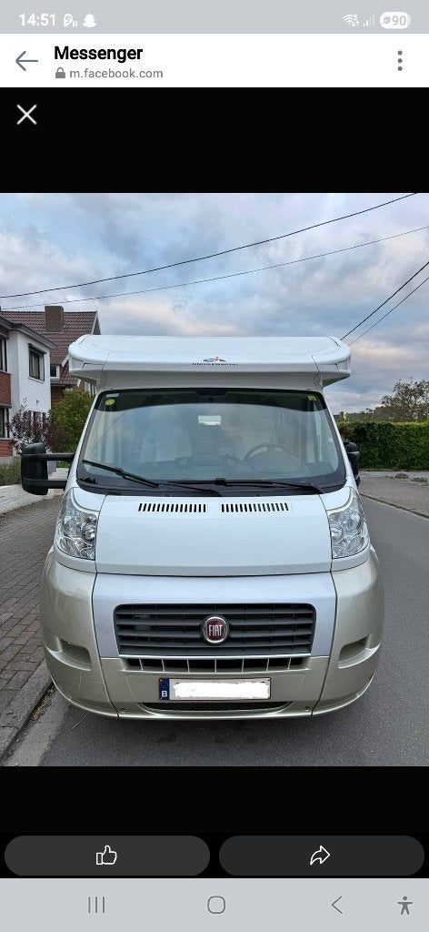 Camping car, Jusqu'à 4, Caméra de recul, 6 à 7 mètres, Toilette à cassette