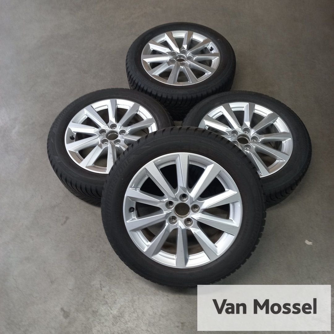 Audi A1 Bridgestone Blizzak LM001 195/55/R16 91V, Pneus et Jantes, Pneus hiver, 16 pouces, Véhicule de tourisme