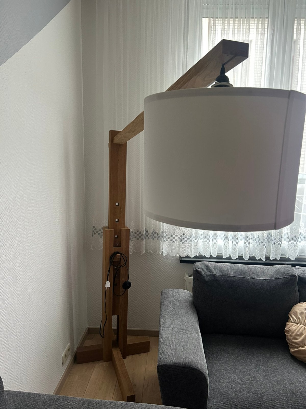 Lampadaire Ethnicraft Totem (Universo positivo), Design, Comme neuf, Bois, 150 à 200 cm