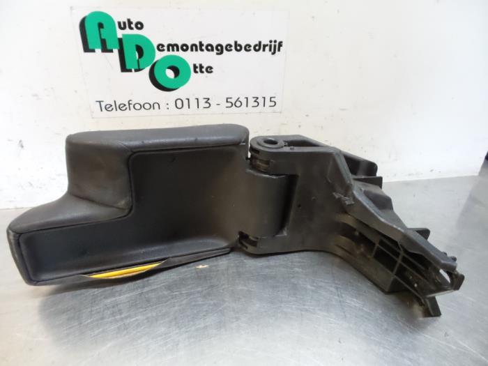 Accoudoir d'un BMW 3-Serie (3-Serie 90-), Autos : Pièces & Accessoires, Habitacle & Garnissage, BMW, Utilisé, 3 mois de garantie