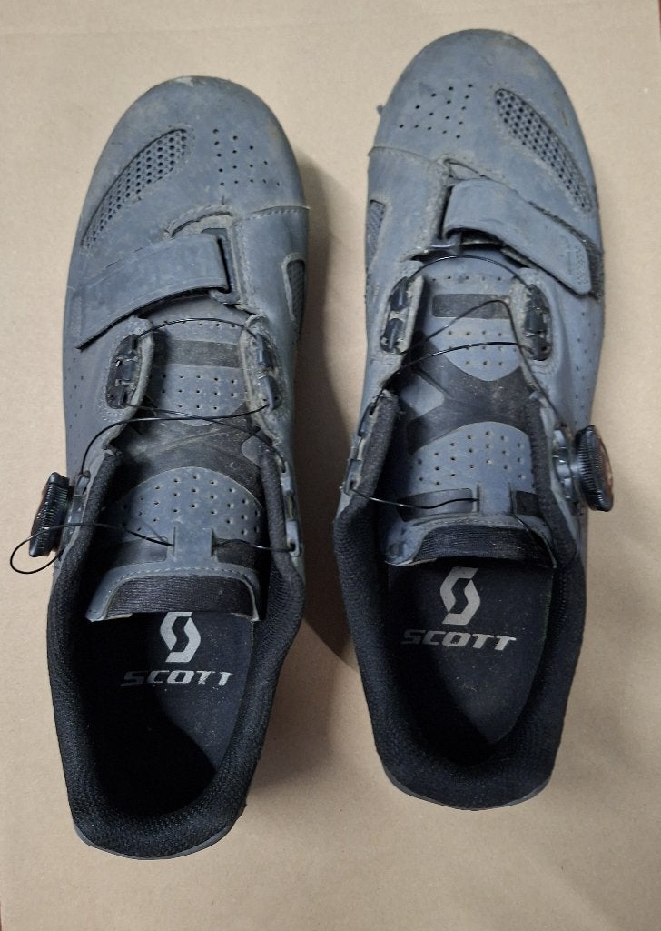 Chaussures  SCOTT, Enlèvement ou Envoi, Comme neuf, Chaussures