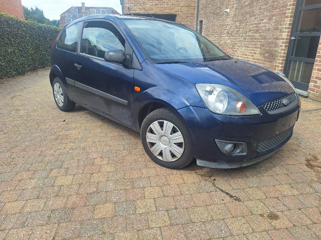 ford fiesta 1.4tdci AIRCO   REEDS GEKEURD  VERKOOP CARPASS, Autos, Achat, Noir, Diesel, Particulier