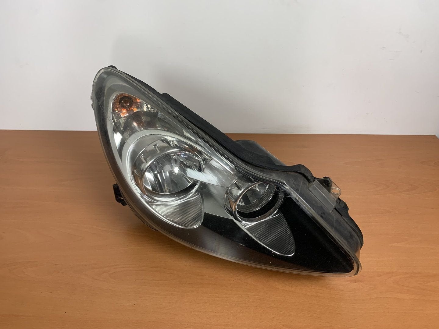 Koplamp Rechts Opel Corsa D 2006 tot 2010  zwart binnenwerk, -, Opel, Utilisé, -