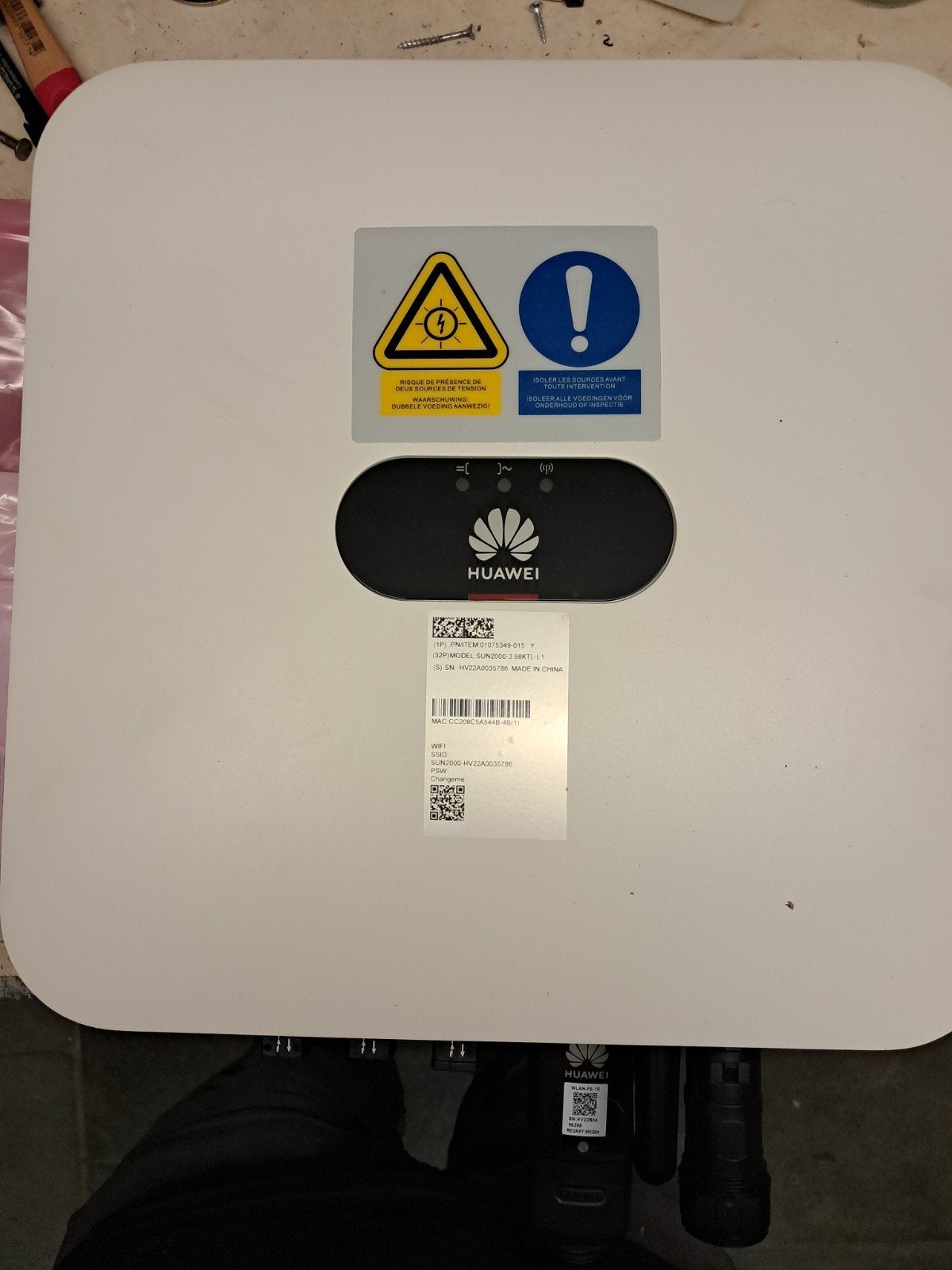 Hybride Omvormer Huawei monofasig SUN2000-3.68KTL-L1, Enlèvement