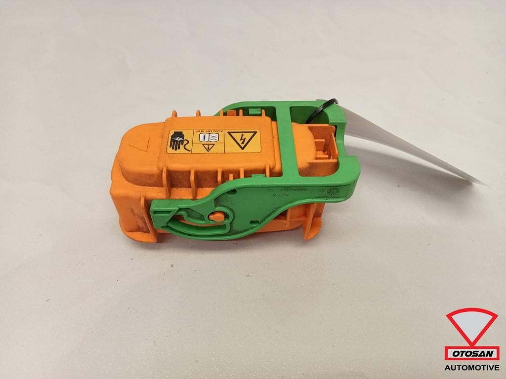 Smart Fortwo 453 EQ Accu Hoofdzekering A0005841809, Gebruikt, Mercedes-Benz AG, Mercedesstrasse 120
70372  Stuttgart, DE, Dialog@mercedes-benz.com