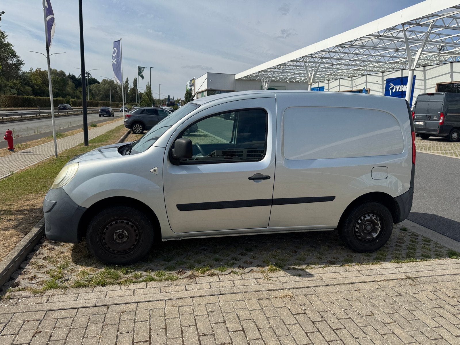 Renault Kangoo Utilitaire 2011 euro4 sans CT, Argent ou Gris, Achat, 50 kW, 2 places