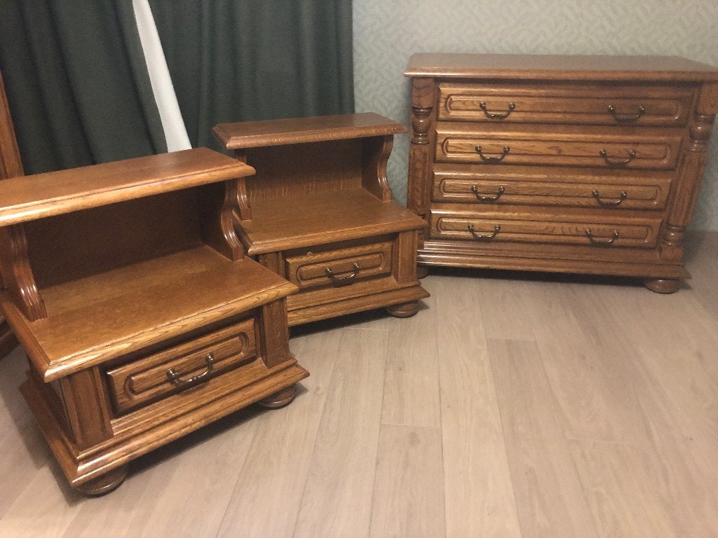 bed,2 nachtkastjes, commode, Huis en Inrichting, Slaapkamer | Complete slaapkamers, Ophalen, Gebruikt, Volle eiken