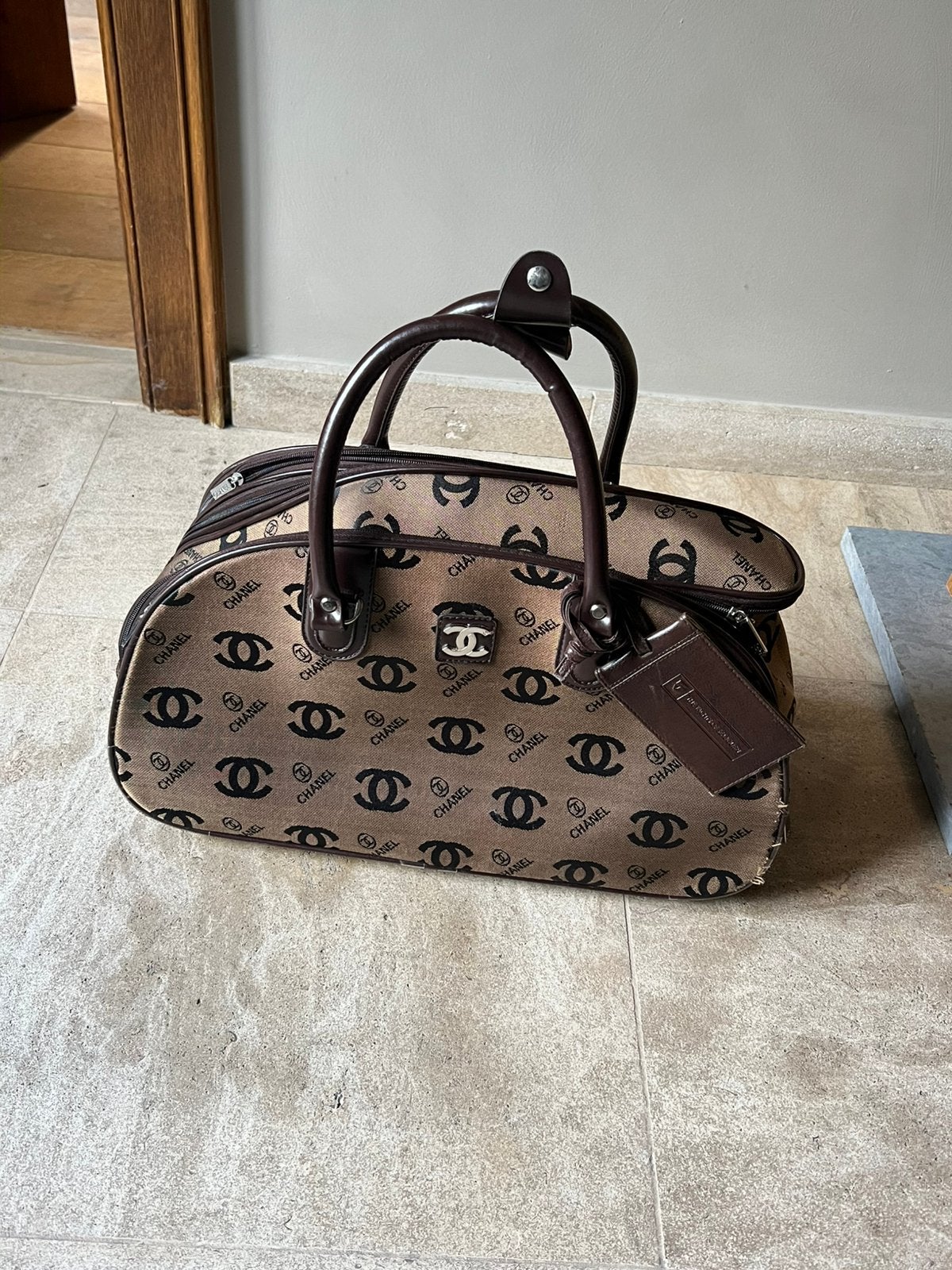 Trolly, Ophalen, 40 tot 60 cm, 30 cm of meer, Bruin