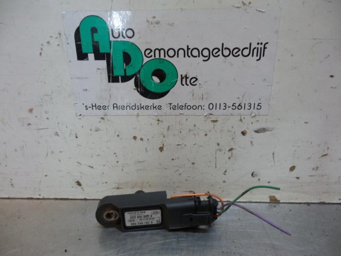 Map Sensor (inlaatspruitstuk) van een Nissan NV200, Gebruikt, -, -, Ophalen of Verzenden