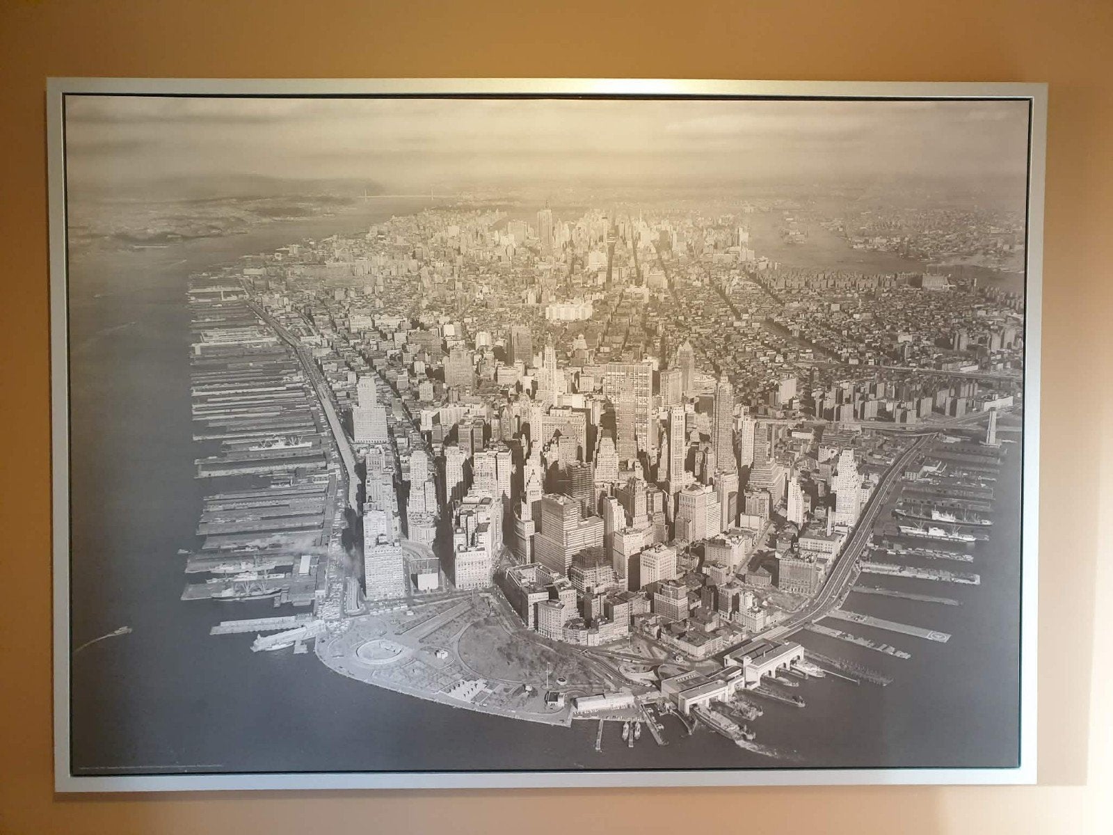 Cadre New York ikea, Enlèvement