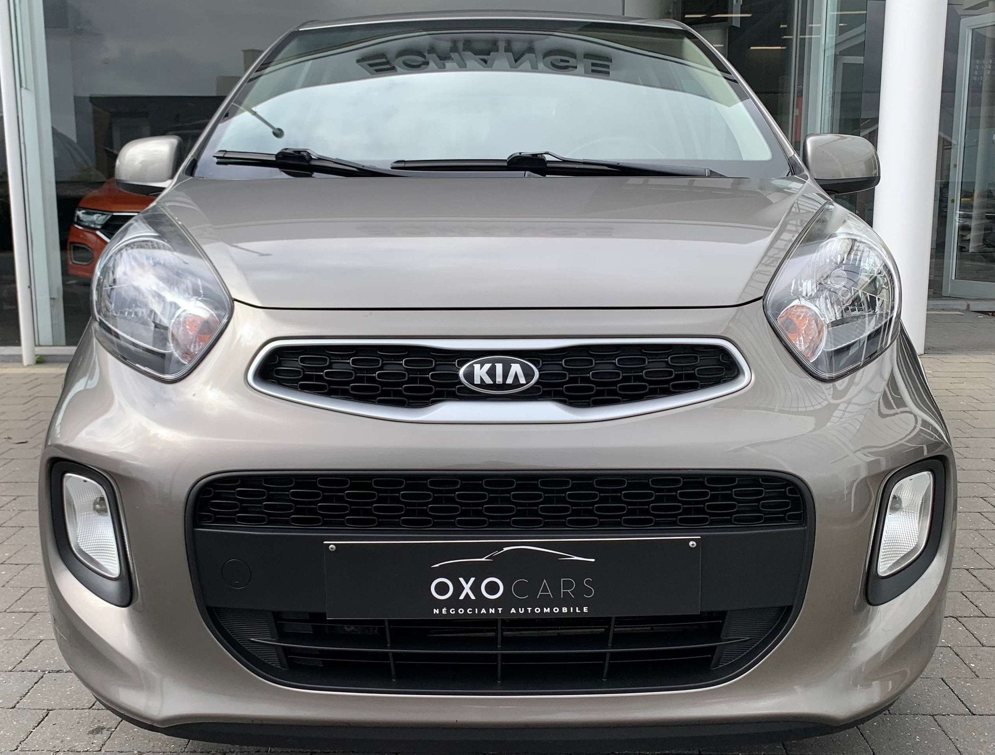 Kia Picanto 1.0i / GPS / AIRCO / CAMERA / BLUETOOTH / PDC /, Auto's, Kia, Voorwielaandrijving, Stof, Gebruikt, Euro 6
