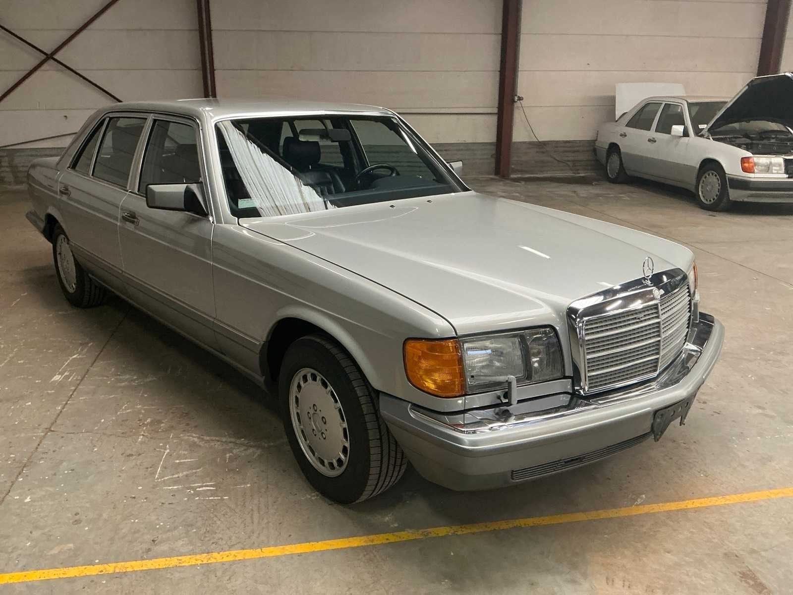 1987 Mercedes-Benz 560 SEL Oldtimer, Auto's, Automaat, Mercedes-Benz, Bedrijf, Overige carrosserie