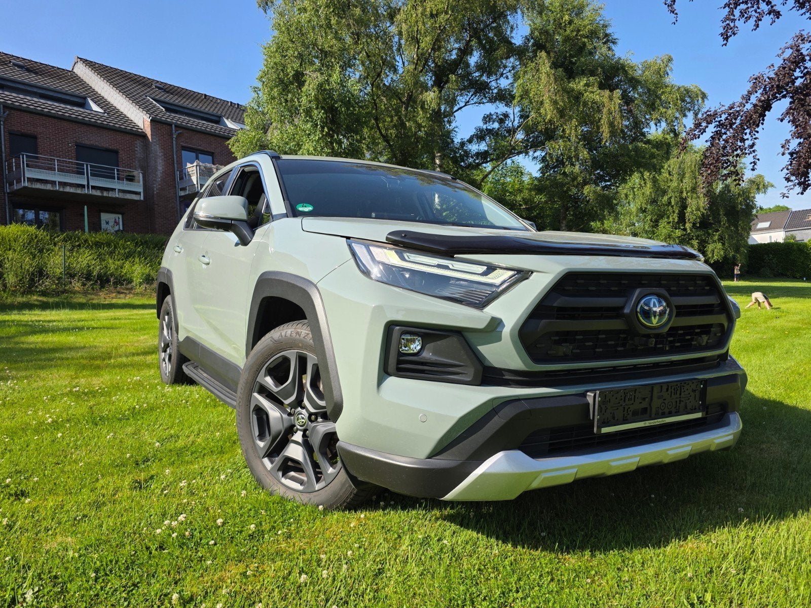 Toyota rav4 hybrid aventure  2025  (9000 kilomètre), Achat, Adapté aux personnes handicapées, Noir, 5 portes