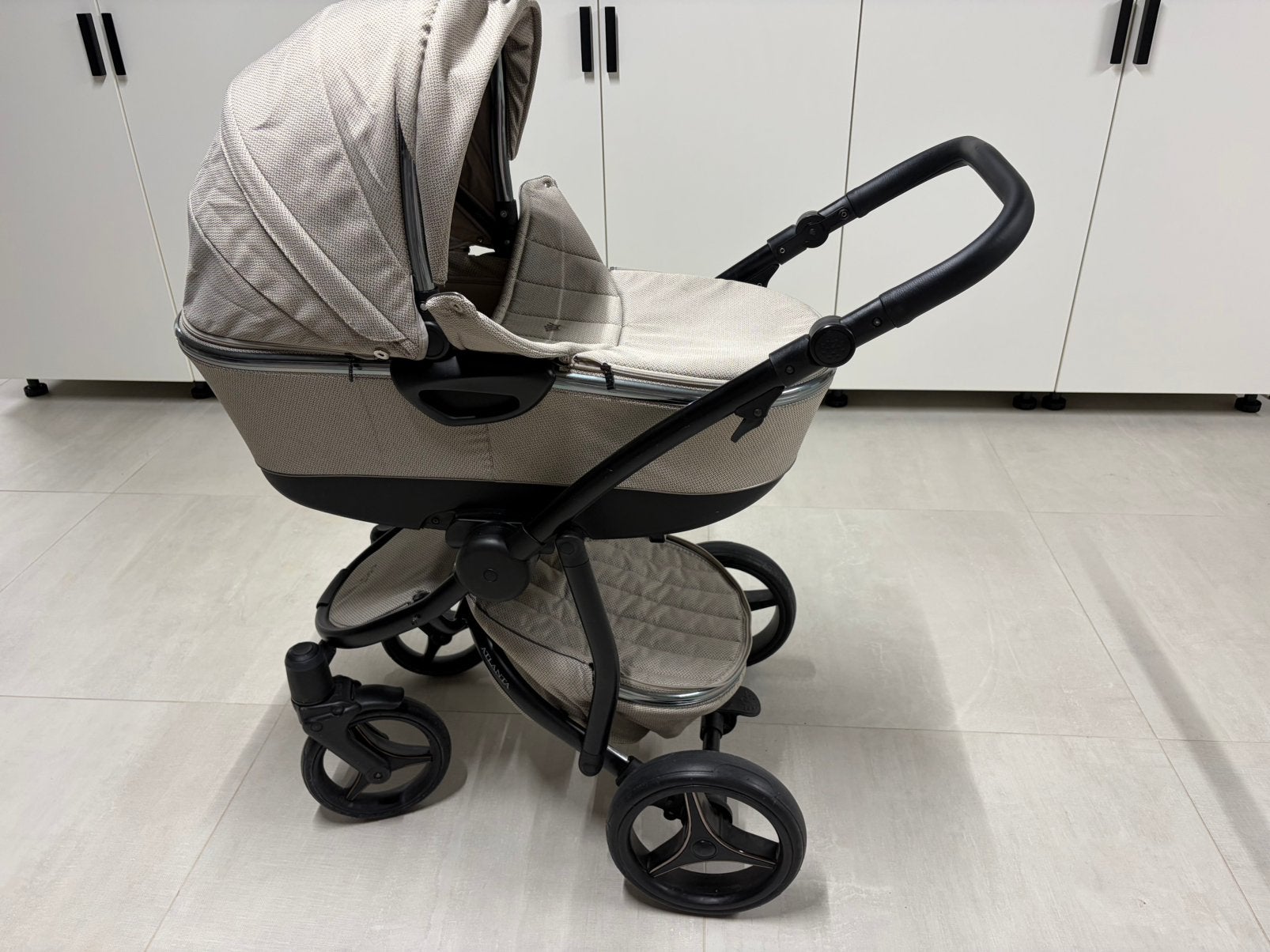 Kinderwagen First met 2 opzetten, Kinderen en Baby's, Ophalen, Zo goed als nieuw, Kinderwagen