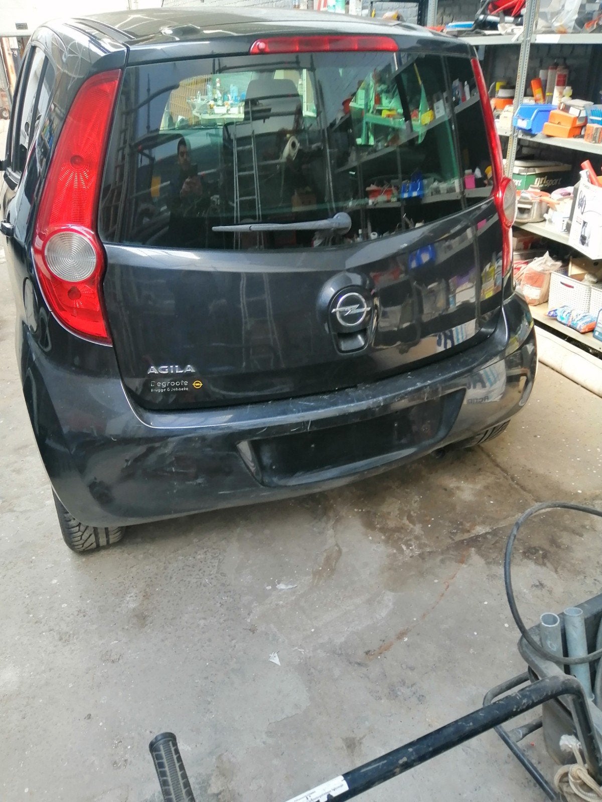 Pièces Opel Agila B et Suzuki Splach noires., Enlèvement, Utilisé, Arrière, Suzuki