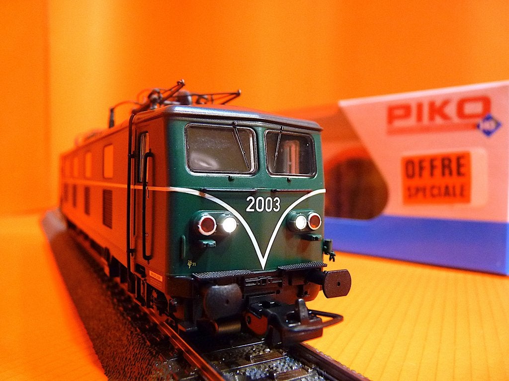 Elektrolok 20.03 NMBS - AC digitaal (3 rails) Piko 96544, Hobby en Vrije tijd, Modeltreinen | H0, Nieuw, Rails, Wisselstroom, Piko