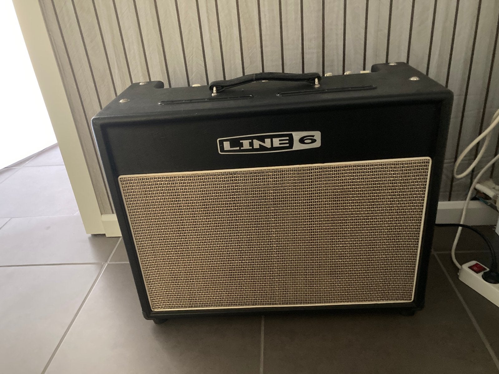 Line6 Flextone III 1x12, Musique & Instruments, Enlèvement, Utilisé, Guitare, 50 à 100 watts