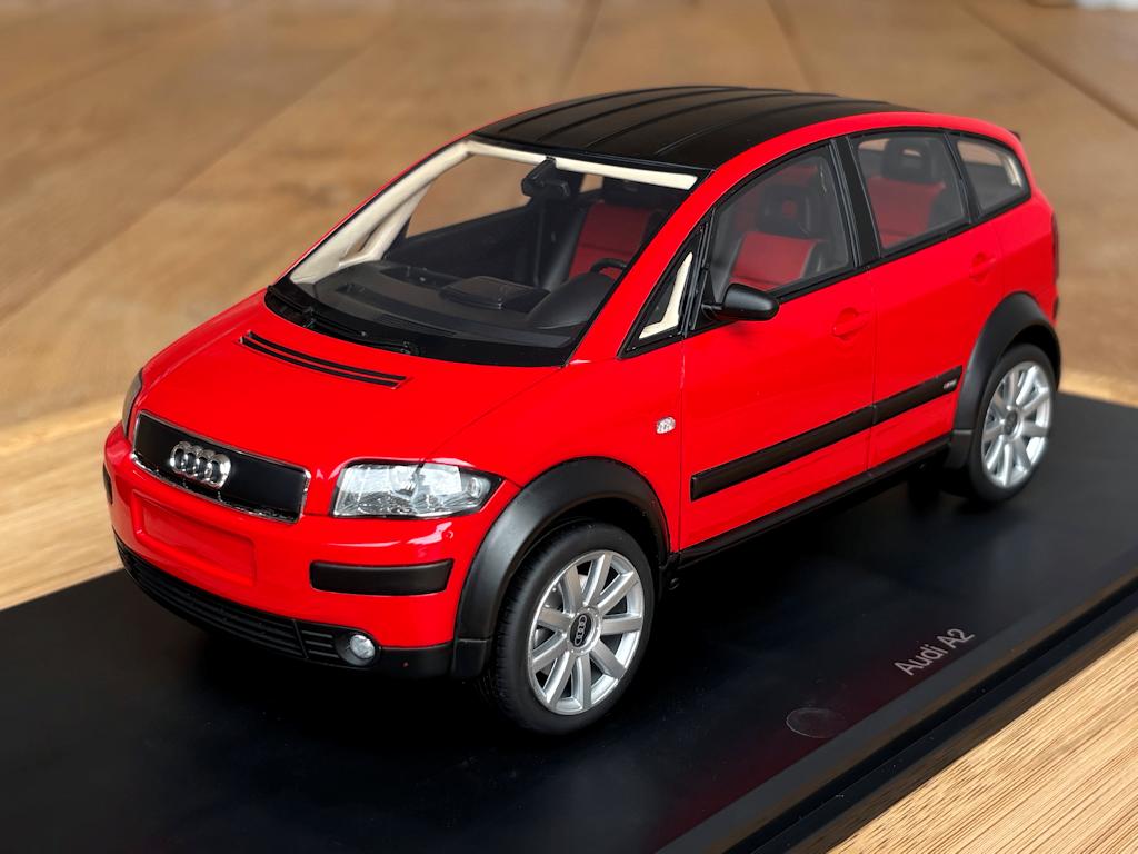 Audi A2 rood 1:18 DNA Collectibles nieuw in doos ovp limited, Hobby & Loisirs créatifs, Voitures miniatures | 1:18, Enlèvement ou Envoi