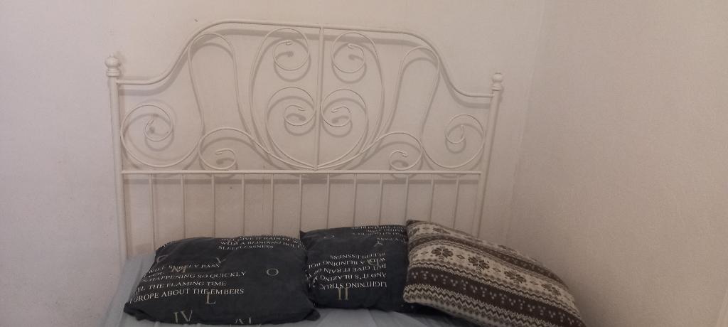 2 persoonsbed in wit metaal, Enlèvement, Deux personnes, Blanc, Métal