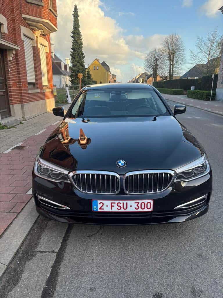 BMW 530e  xdrive Iperfonrmance 252pk, Auto's, Automaat, 1998 cc, 135 kW, Zwart