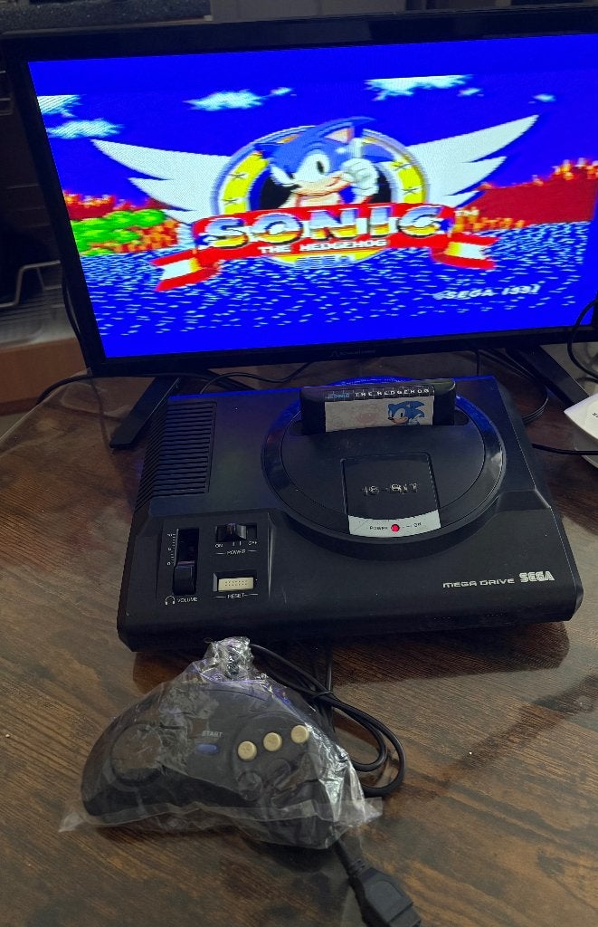 authentique sega megadrive + jeu -sonic, Consoles de jeu & Jeux vidéo, Consoles de jeu | Sega, Mega Drive, Enlèvement ou Envoi