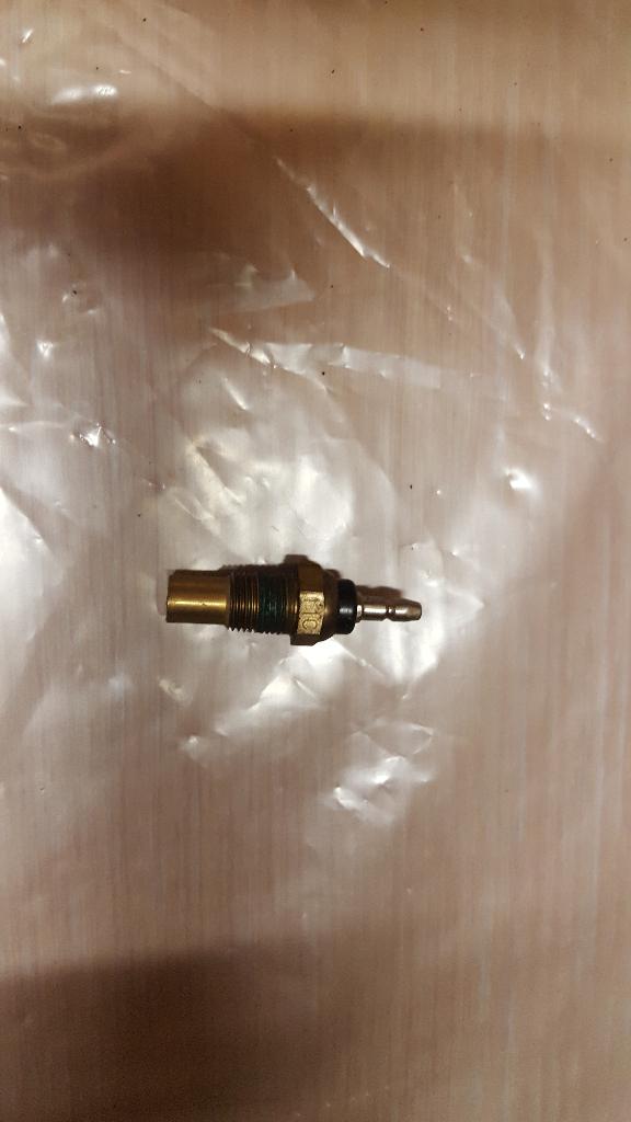 yamaha r6 oliesensor  motorblok  1999-2002, Ophalen of Verzenden, Gebruikt