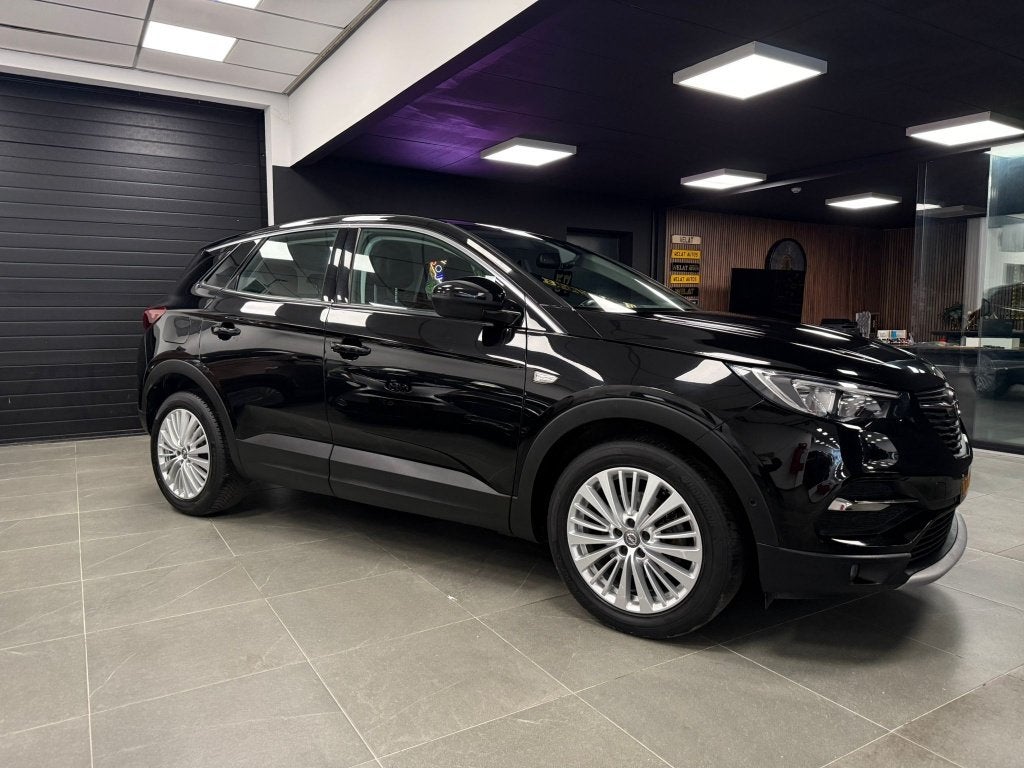OPEL GRANDLAND X 2019 BENZINE 130PK 135.000KM, Auto's, Opel, Zwart, Bedrijf, 1200 cc, 130 kW
