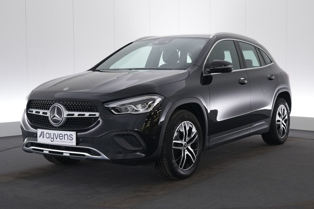 (2ADT219) MERCEDES-BENZ GLA, Auto's, Automaat, Gebruikt, Zwart, Bedrijf