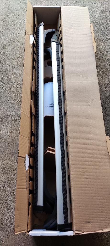 Audi Original 8V4071151A dakbeugel, Auto diversen, Dakdragers, Ophalen, Gebruikt