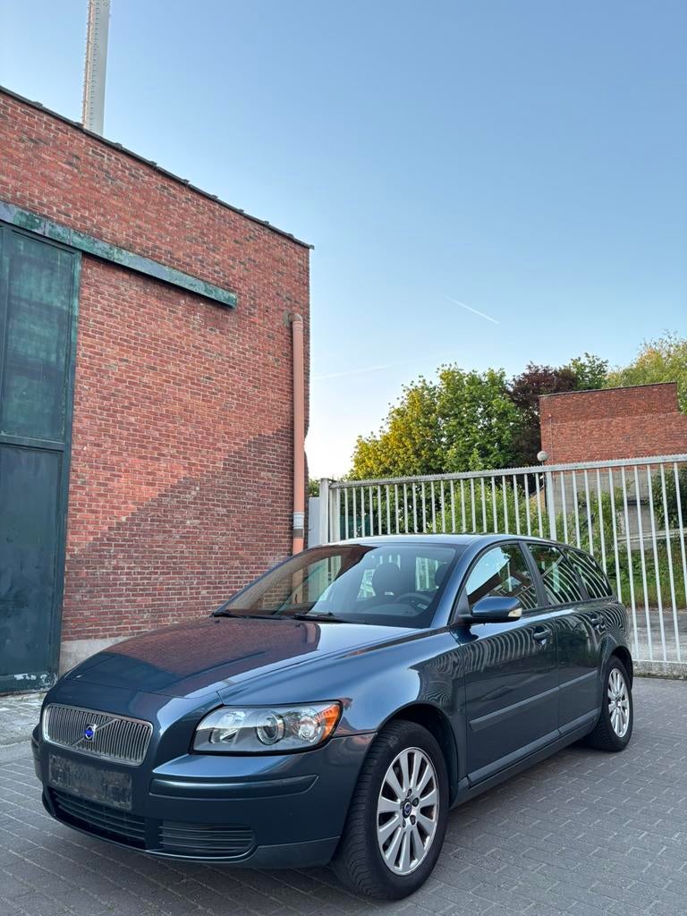 Volvo v50//1.8 benzine//2004// is al gekeurd !, Auto's, Elektrische ramen, Bedrijf, Dealer onderhouden, V50