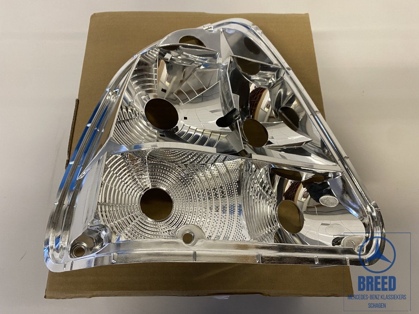 NOS reflector achterlicht links voor Mercedes-Benz W202 Clas, -, Nieuw, Ophalen of Verzenden, -