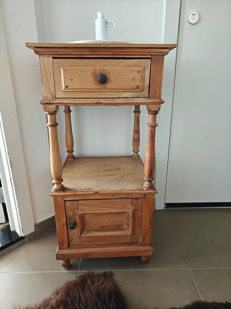 Antiek nachtkastje, Ophalen, Gebruikt, Minder dan 45 cm, 70 cm of meer