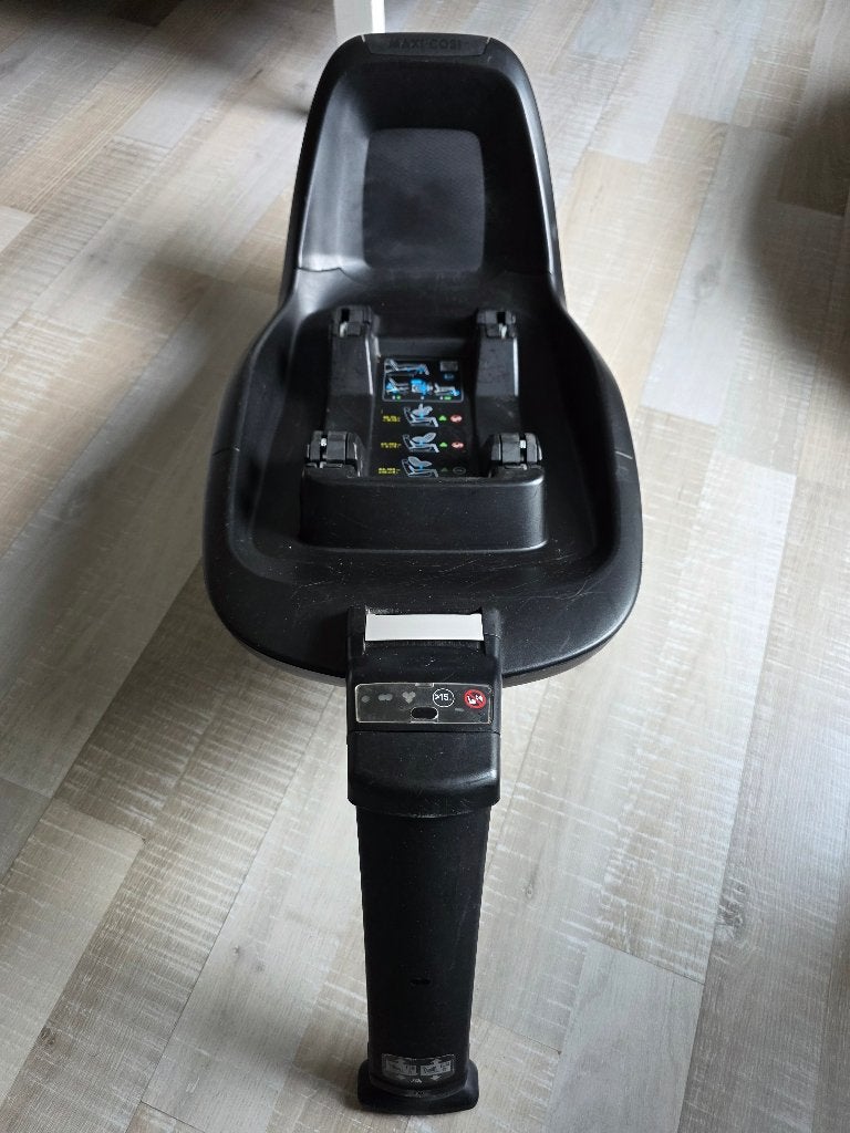 Base Maxi-Cosi 2WayFix compatible avec le système ISOFIX, Enfants & Bébés, 0 à 18 kg, Enlèvement, Utilisé, Isofix