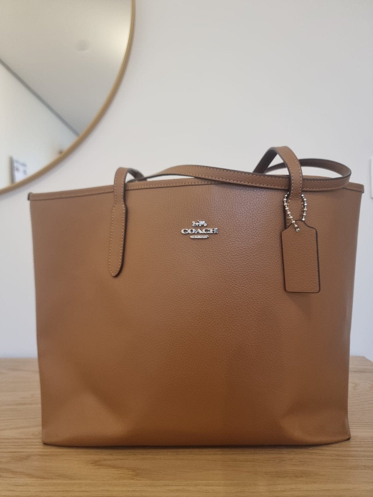 Coach City Tote Bag, CR111, Handtassen en Accessoires, Tassen | Damestassen, Ophalen of Verzenden, Nieuw, Bruin, Handtas