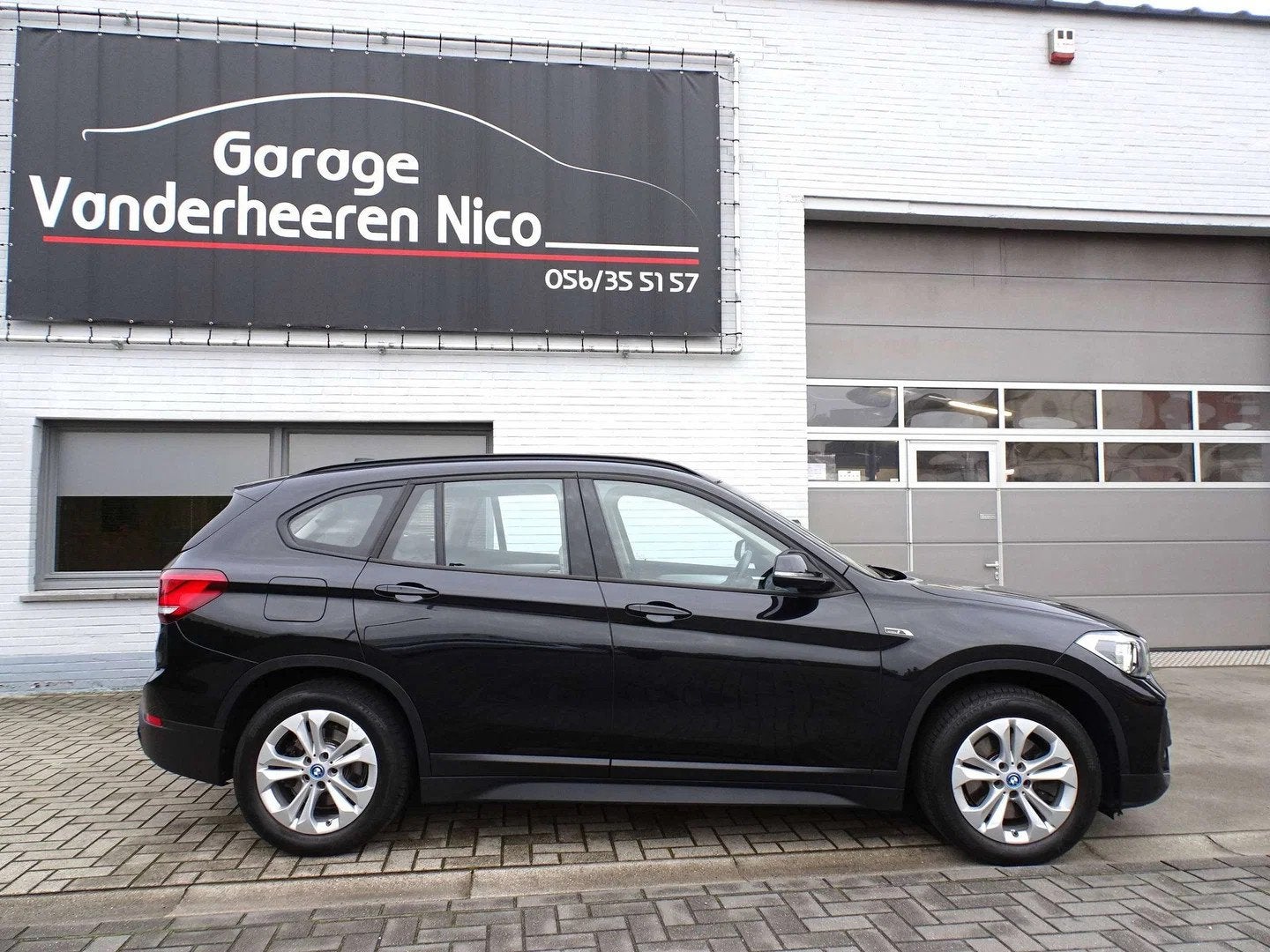 BMW X1 1.5iA xDrive25e PHEV CAMERA,FULL LED,KEYLESS,EL. KOFF, Gebruikt, Zwart, Leder, Bedrijf