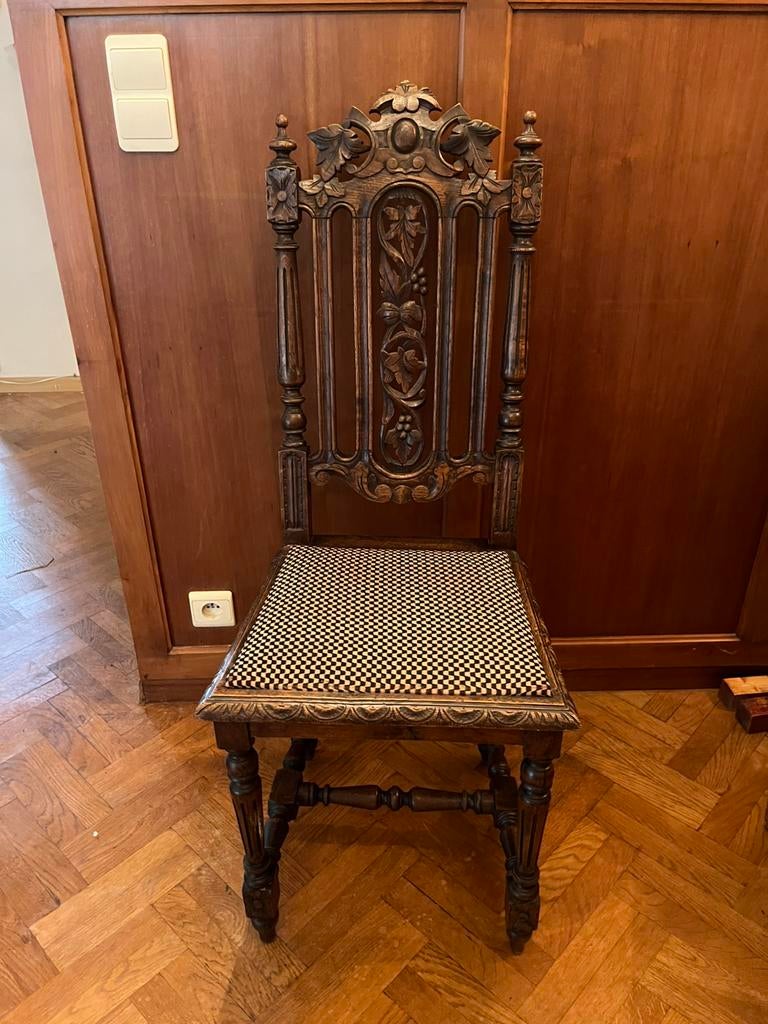 Chaise ancienne en bois sculpté – style Henri II – fin XIXe, Enlèvement