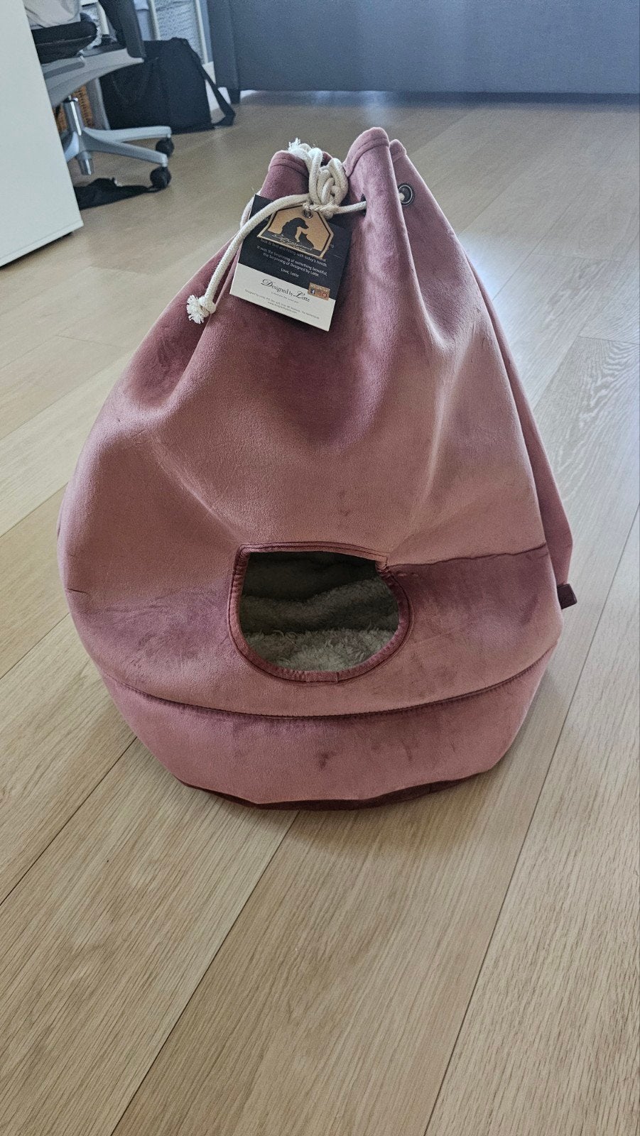 Designed by Lotte kattenmand, Dieren en Toebehoren, Ophalen, Gebruikt