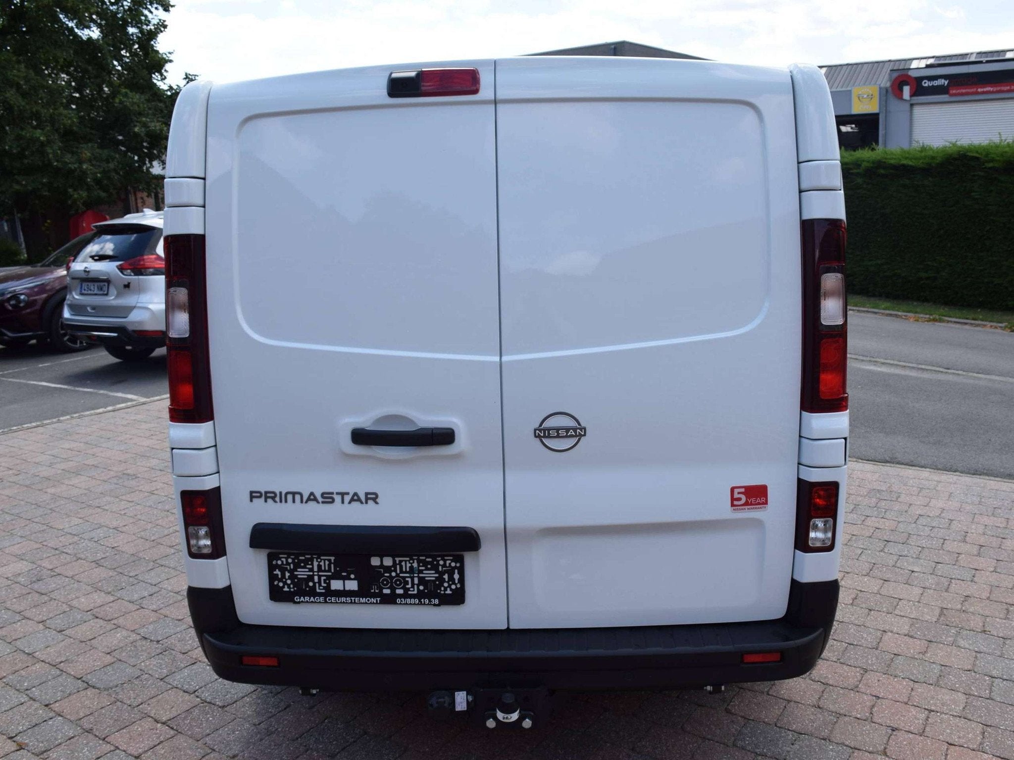 Nissan Primastar Primastar 2.0 dCi 30 L2H1 28500 + btw, Stof, 4 cilinders, Wit, Bedrijf