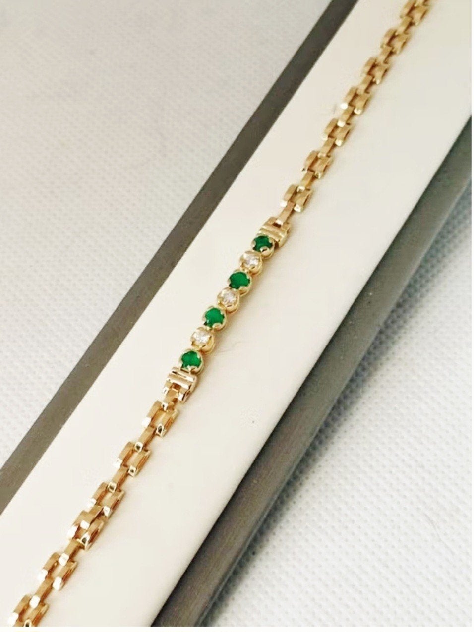 Gouden armband met natuurlijke smaragden en diamanten, Ophalen of Verzenden, Goud, Goud