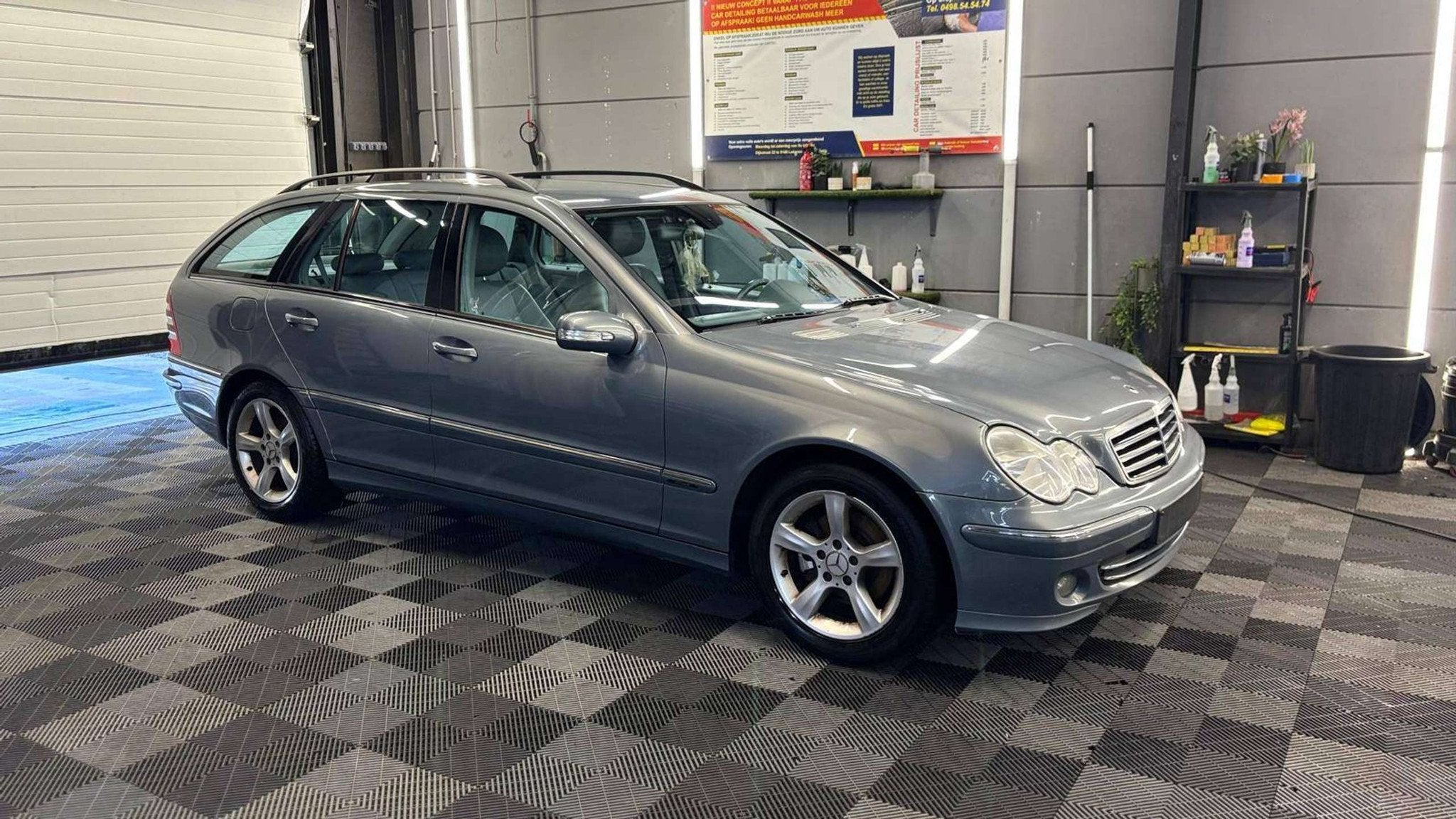 Mercedes-Benz C 220 CDI AUTOMAAT 387000KM bj. 2005, Auto's, Automaat, 135 pk, Gebruikt, 4 cilinders
