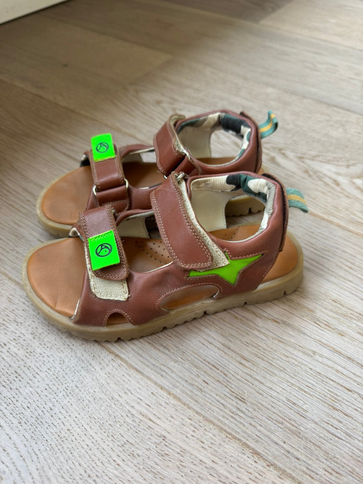 Sandalen Rondinella, Kinderen en Baby's, Babykleding | Schoentjes en Sokjes, Ophalen, Zo goed als nieuw