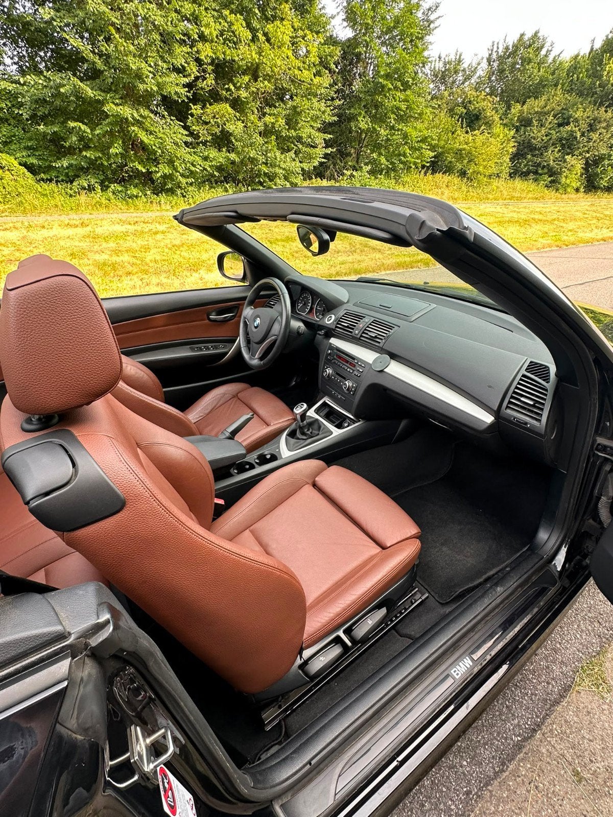 BMW 118 2.0 diesel cabriolet, Autos, BMW, Particulier, Diesel, Euro 5, Entretenue par le concessionnaire, Carnet d'entretien, Enlèvement