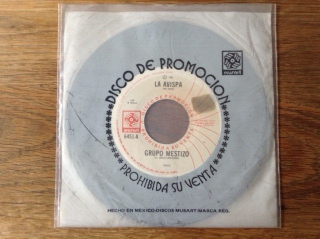 single crupo mestizo, CD & DVD, Vinyles Singles, Enlèvement ou Envoi, 7 inch, Autres genres, Housse de protection extérieure