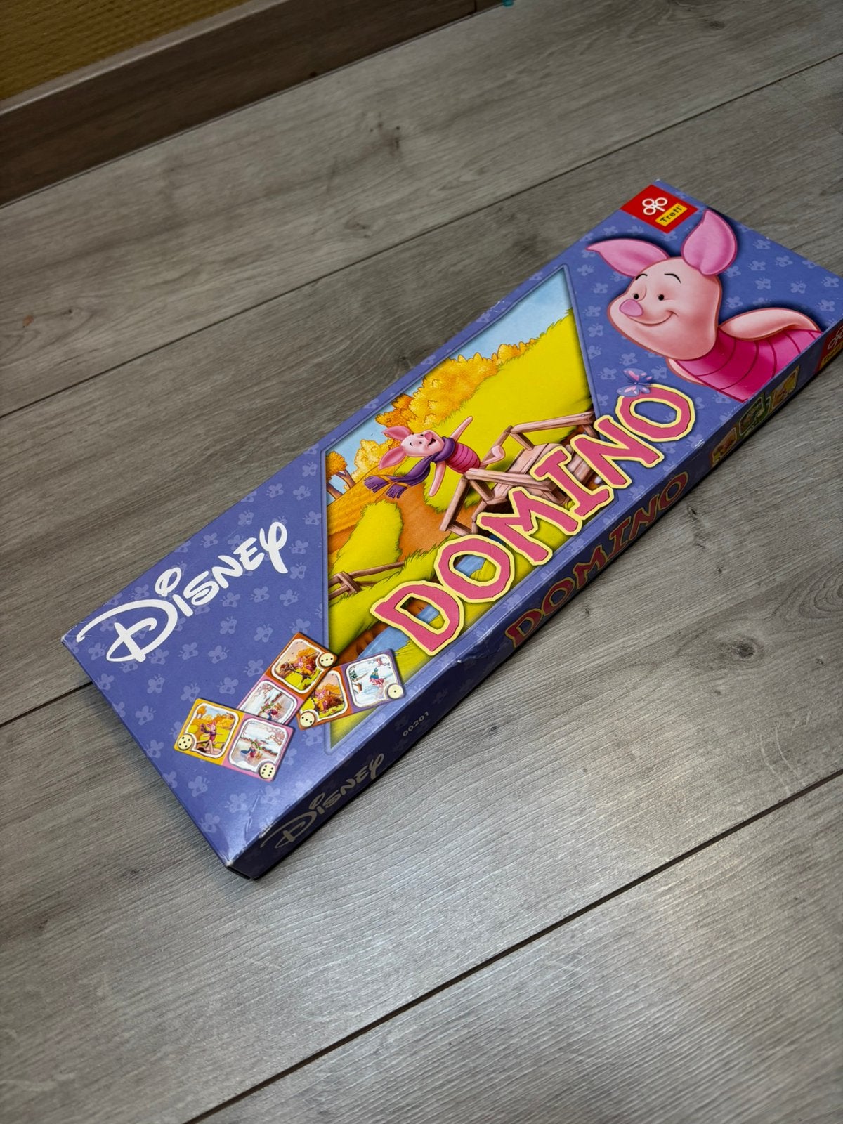 Jeu de domini Disney Winnie l'ourson, Cinq joueurs ou plus, Enlèvement ou Envoi, Comme neuf