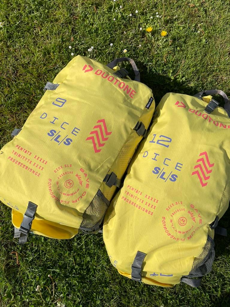 Duotone dice SLS 9m en een dice SLS 12m, Sports nautiques & Bateaux, Kitesurf, Enlèvement ou Envoi, Comme neuf