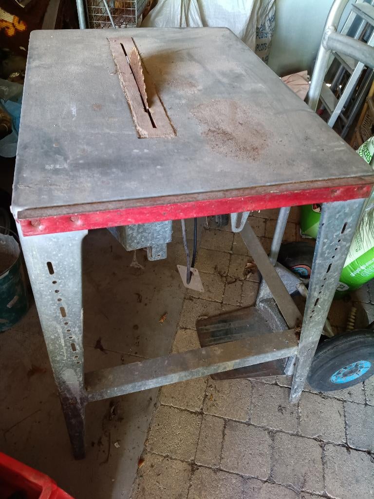 zaagtafel, Ophalen, Gebruikt
