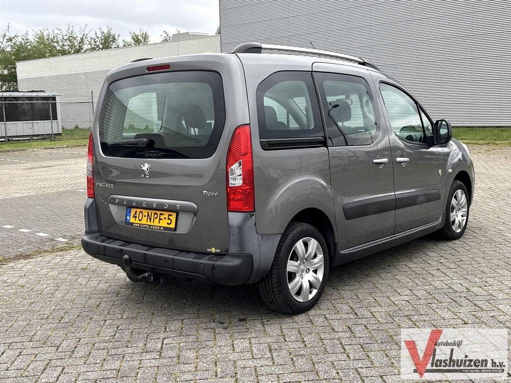 Peugeot Partner Tepee 1.6 VTi Outdoor | Dubbel Cabine | Airc, Auto's, Monovolume, Handgeschakeld, 169 g/km, Overige kleuren