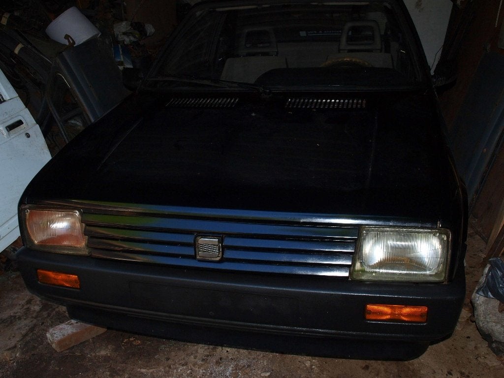 SEAT IBIZA 1 oldtimer 900cc, Autos, 903 cm³, Achat, Boîte manuelle, 2 portes