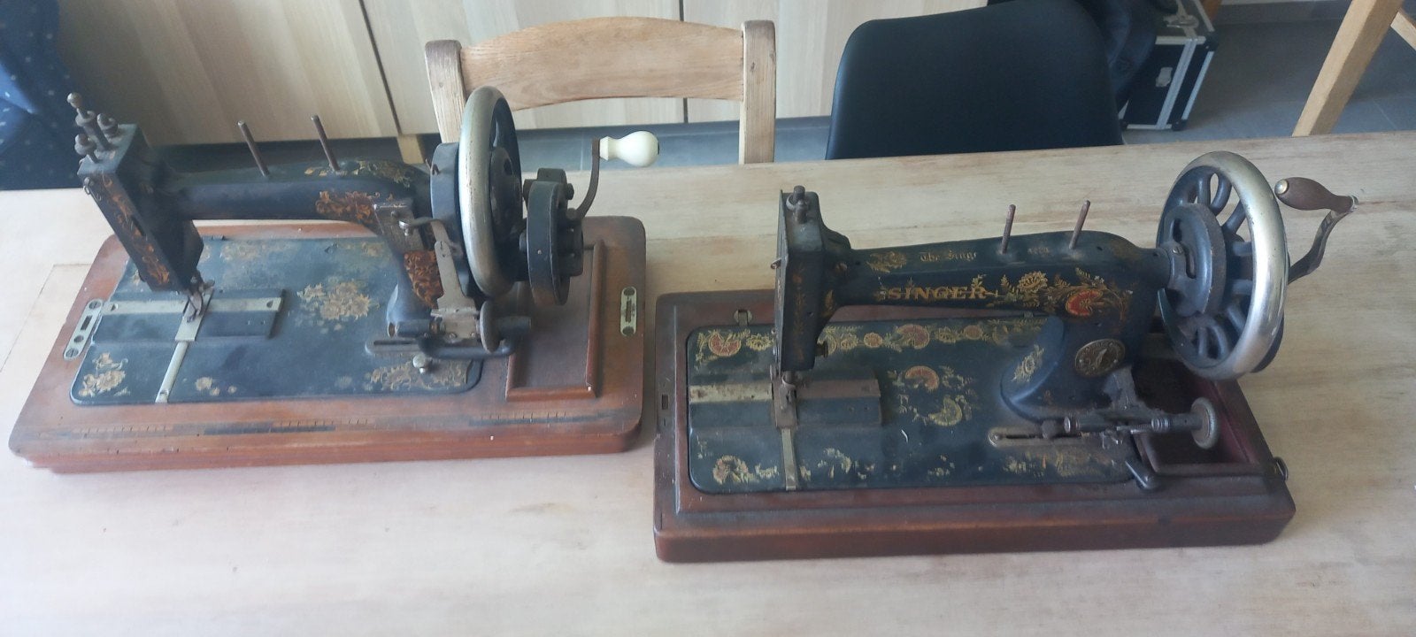 2 anciennes machines à coudre SINGER., Antiek en Kunst, Antiek | Naaimachines, Ophalen